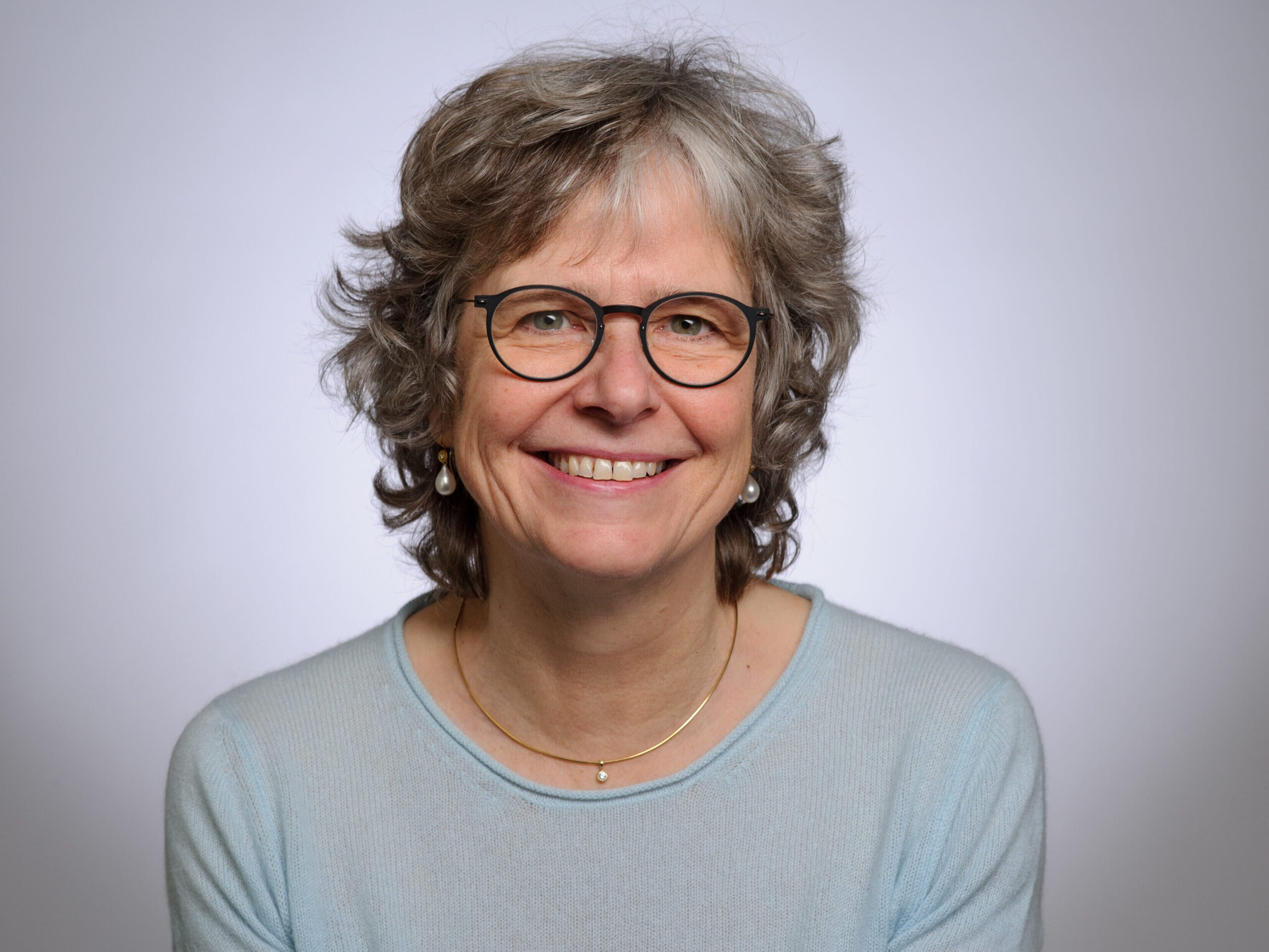 Portrait Dr. Barbara Wewel